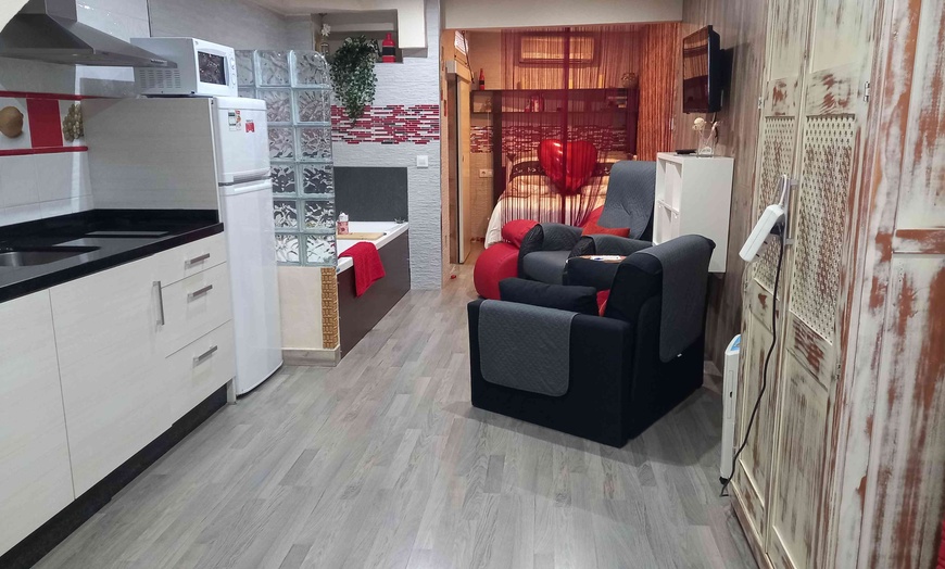 Image 2: Hasta 40% de dto. en Alquiler de habitaciones - Sin pernoctación - Parejas en Sebastian Casillas Lara