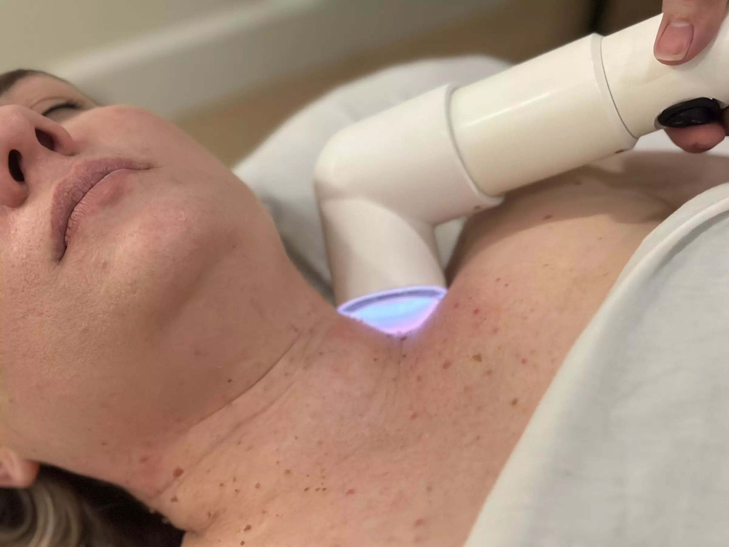 Experience Core Motus Massage's Bio-Electric Lymphatic Drainage and System Reset with up to 31% off - Primary Image