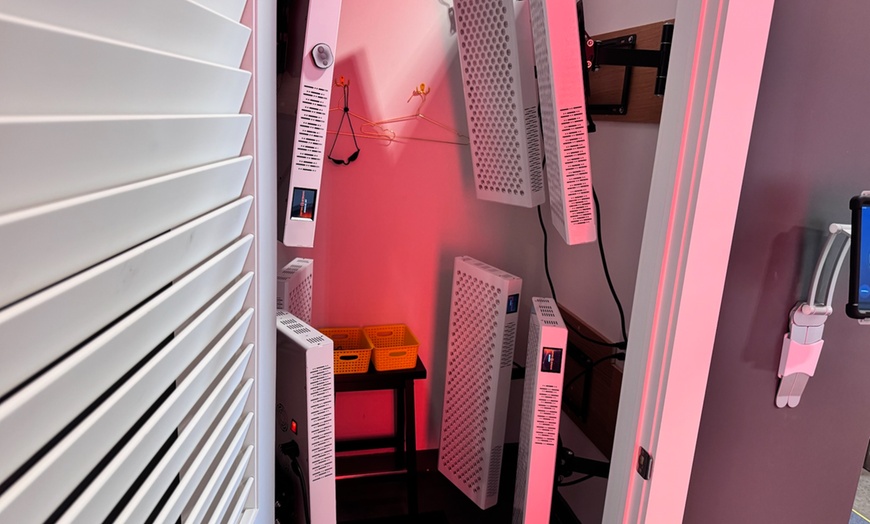 Image 3: Transform with Quick and Effective Red Light Therapy