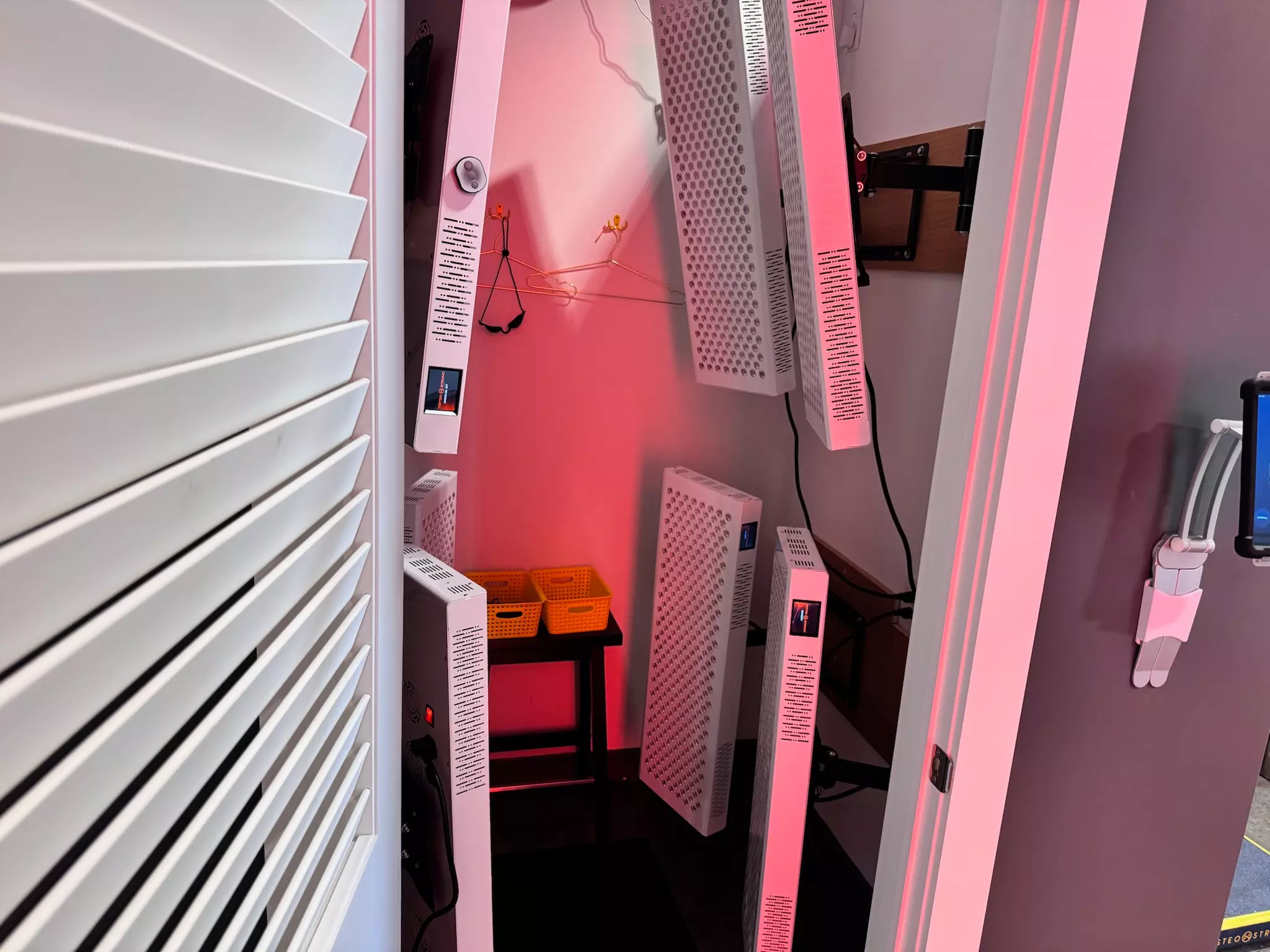 Transform with Quick and Effective Red Light Therapy