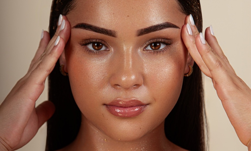 Image 1: Rehaussement cils et browlift à l'institut Lisa Mendes 