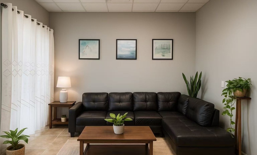 Image 4: 60-Min Full Body or Couples Massage for Ultimate Relaxation