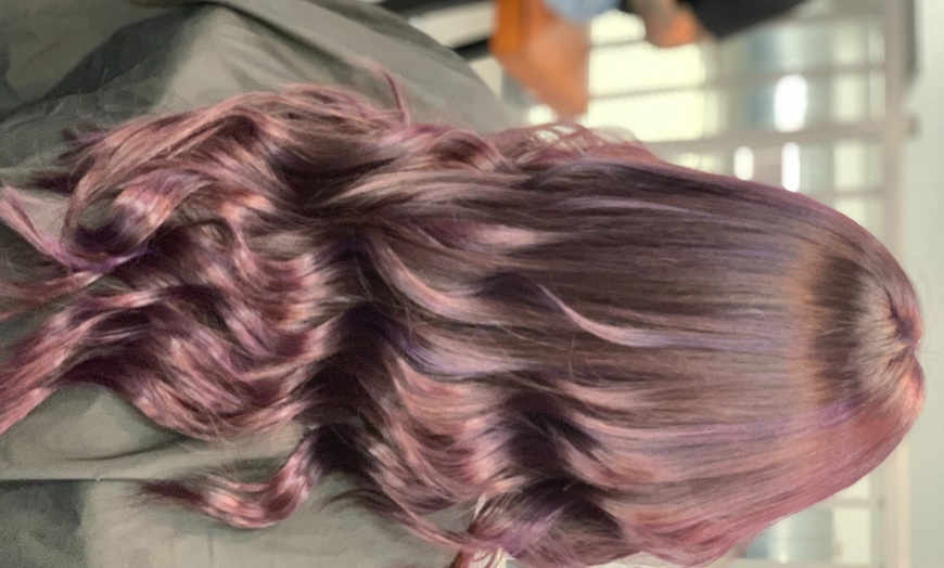 Image 2: Luxury Conditioning Treatment, Scalp Massage & Style