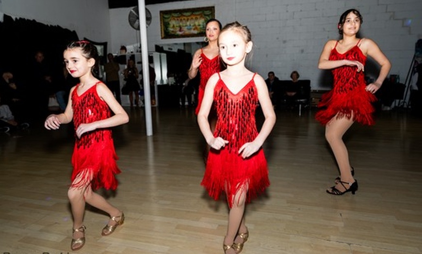 Image 1: Kids Dance Classes: 30 or 60 Day Unlimited Fun for All Ages