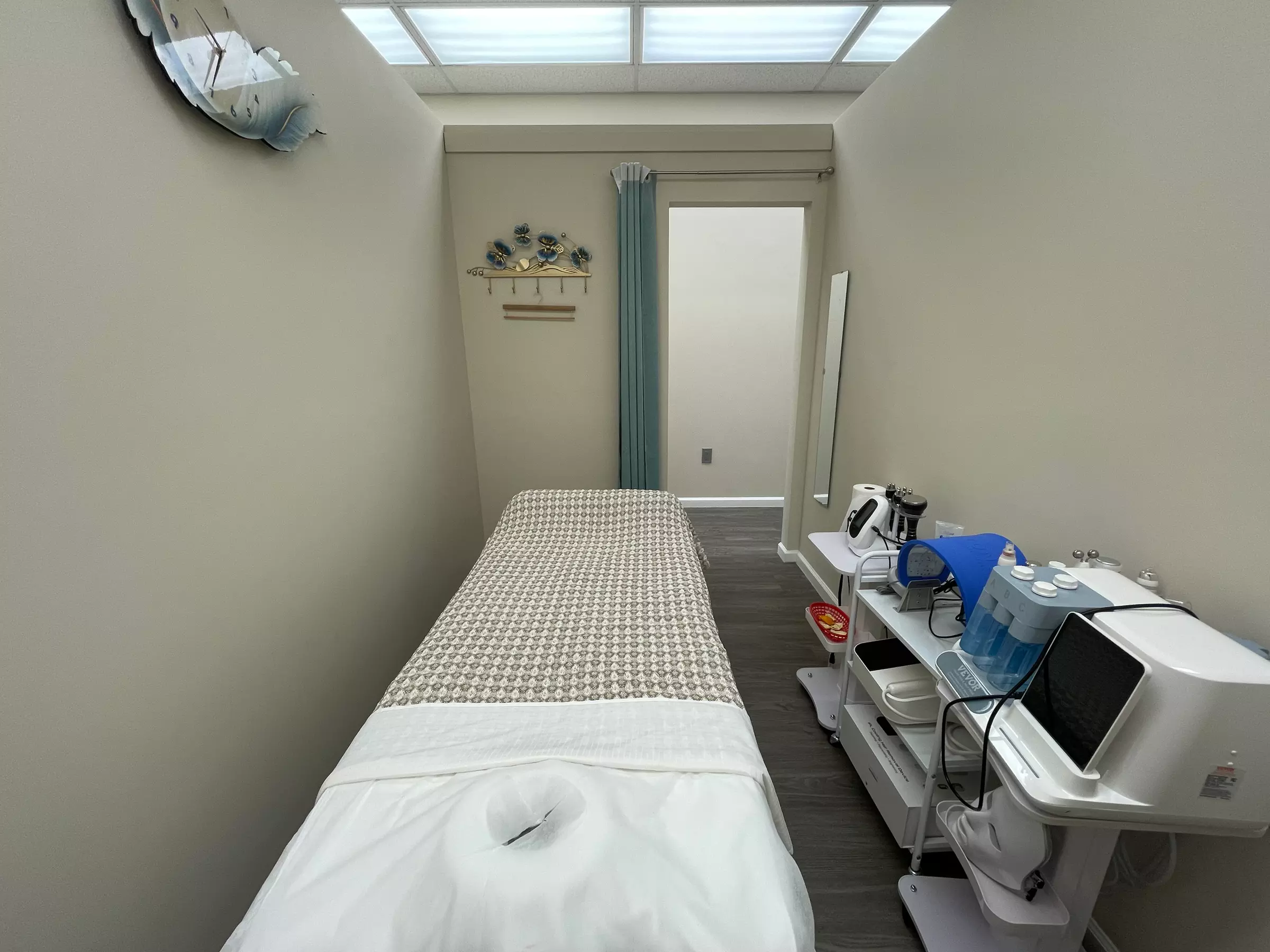 Experience Tranquility: 45-, 60- or 75-Minutes Head Spa with Add-ons