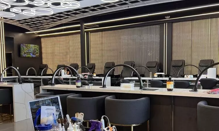 Relax with 1, 2, or 3 Classic Head Spa Session (60 Minutes)