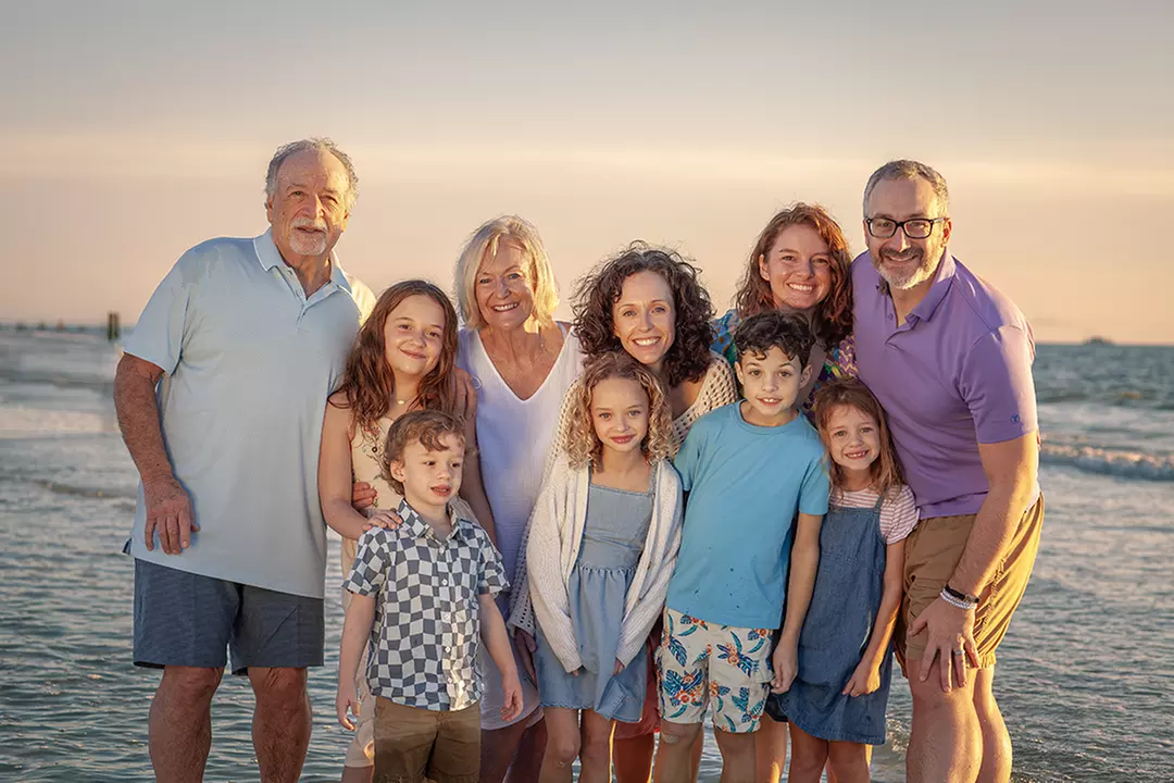 60-Minute / Two-Hour Outdoor Photography Session with Photo Package
