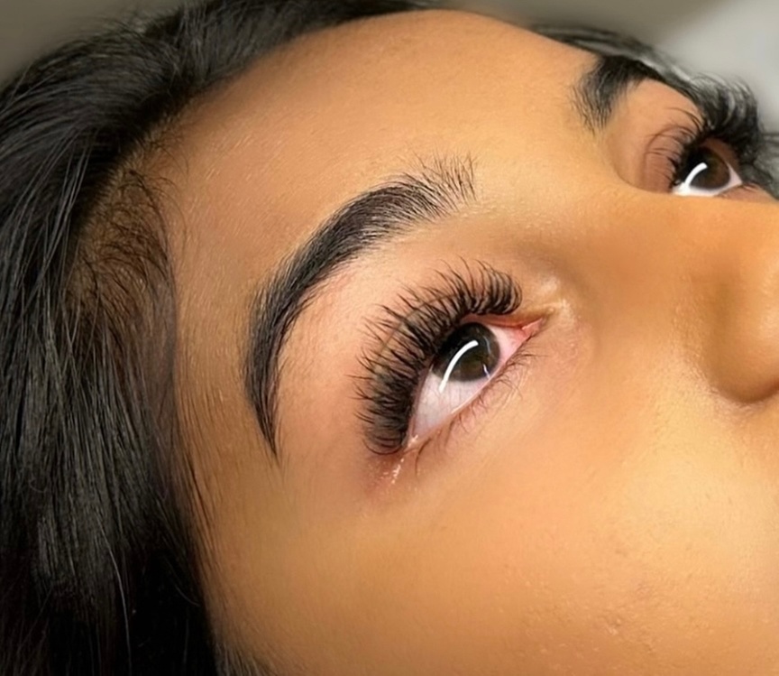 Up to 30% Off on Eyebrow Extensions