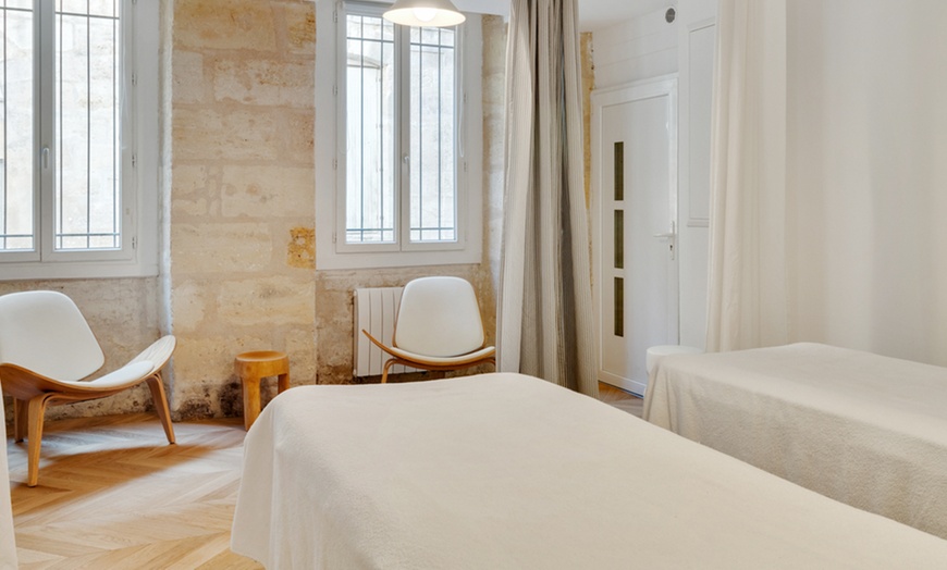 Image 5: Jusqu'à 35% de remise sur Massage - Couples chez Maison Bioethnique