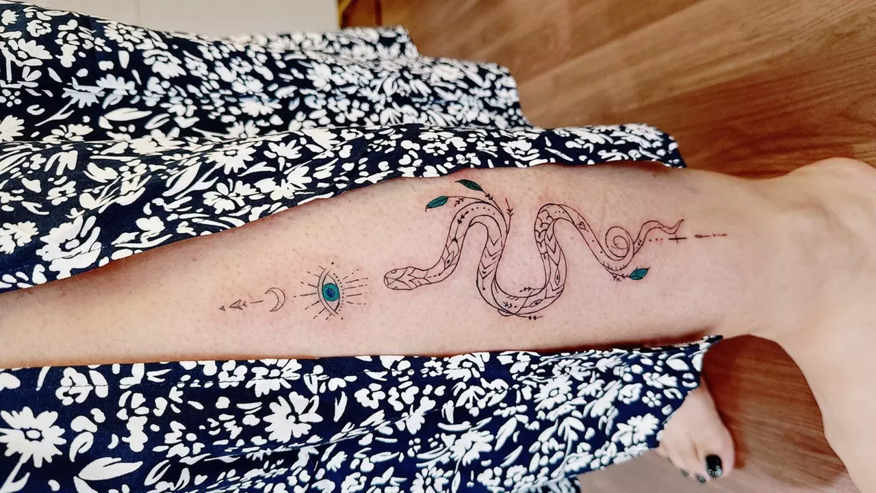 Ink Your Story: Custom Tattoo or Flash Tattoo Special