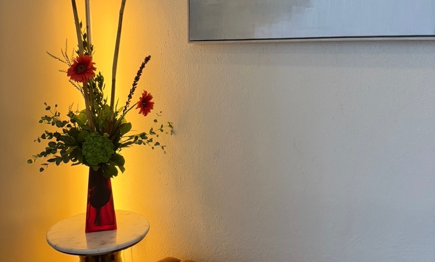 Image 4: Unwind with a 60-Minute Single or Couples Massage Package