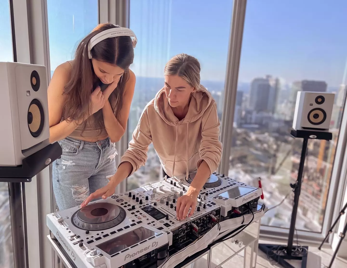 Up to 10% Off on DJ / AV Course at Miami DJ Academy - Primary Image