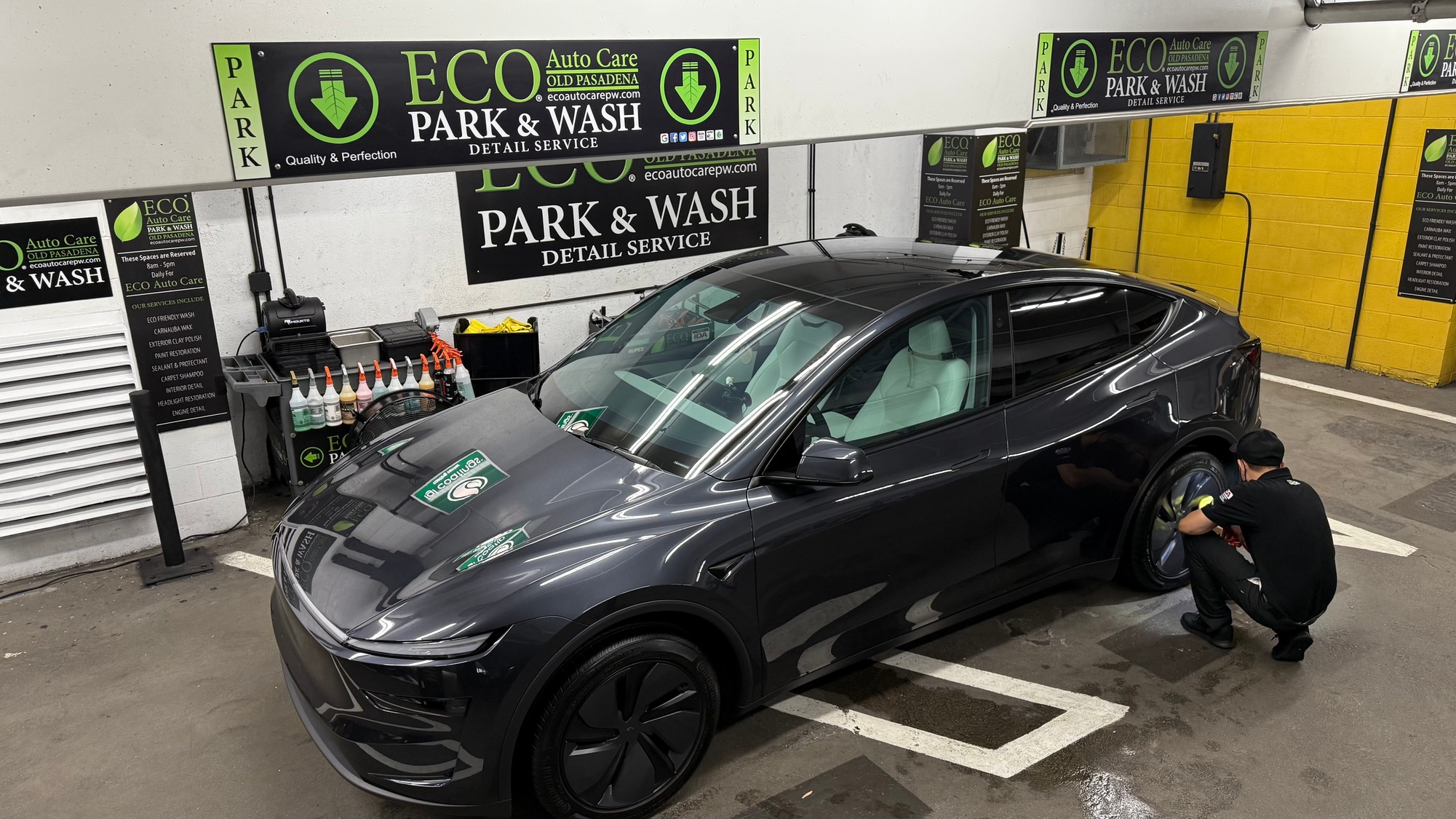 Full Wash With Machine Applied Wax