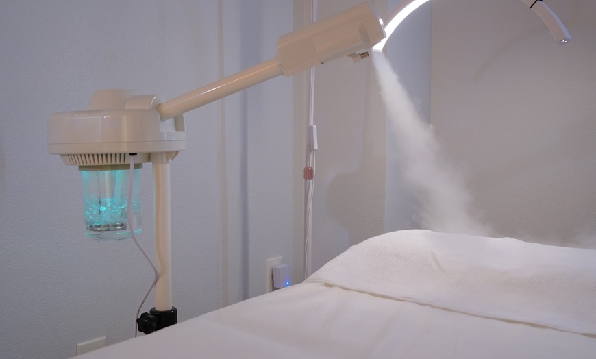 Image 2: 75-Minute Facials: Essential Glow, Hydrating, or Soothing+Repair