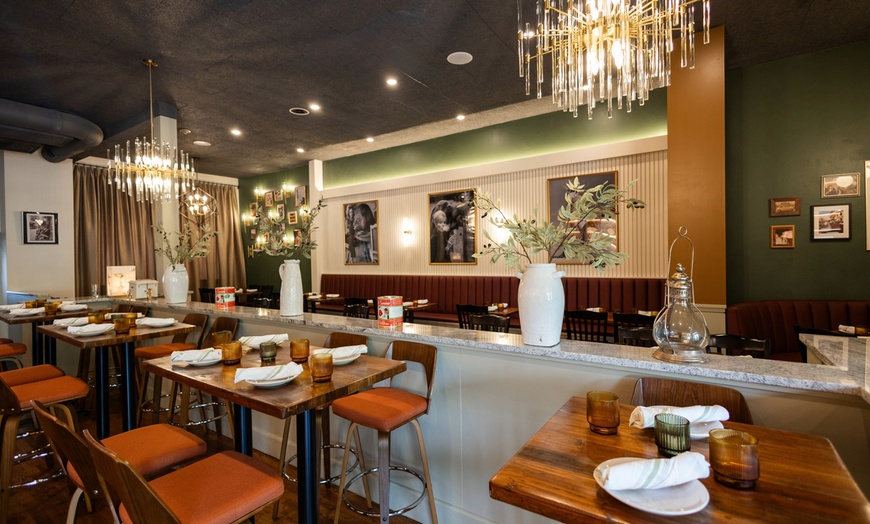 Image 2: Up to 42% Off on Italian Cuisine at Pazza On Porter
