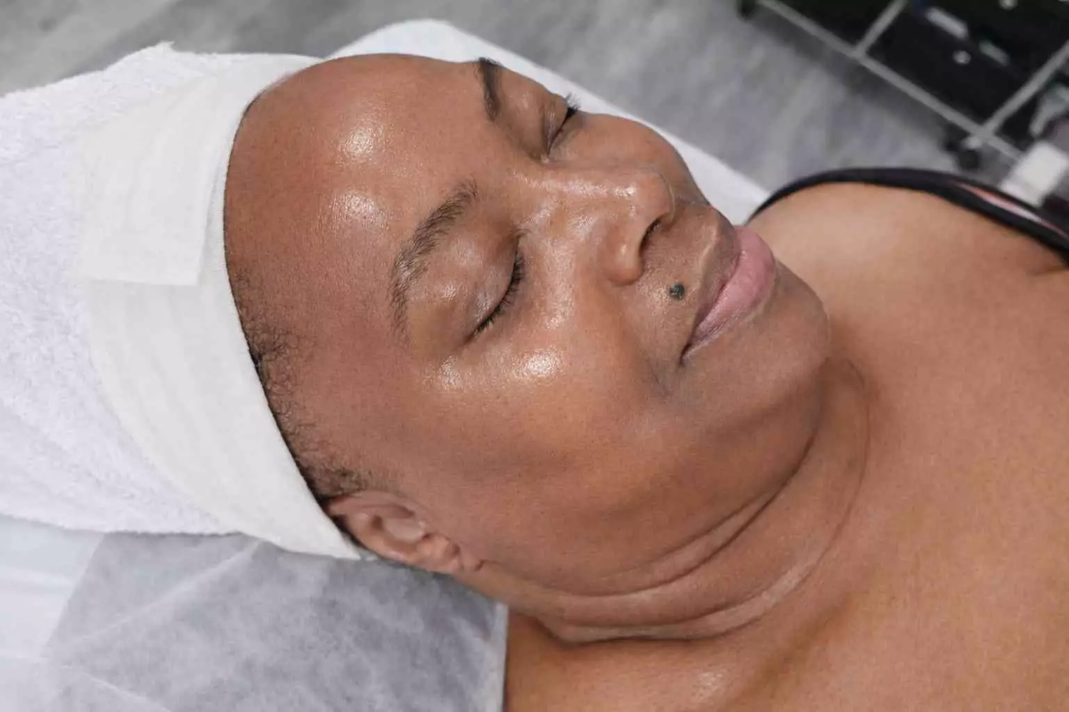 1 or 2 45-Min Signature Facial with Microdermabrasion or 30-Min Express Facial at Dream Skin Spa (Up to 62% Off) - Second Medium