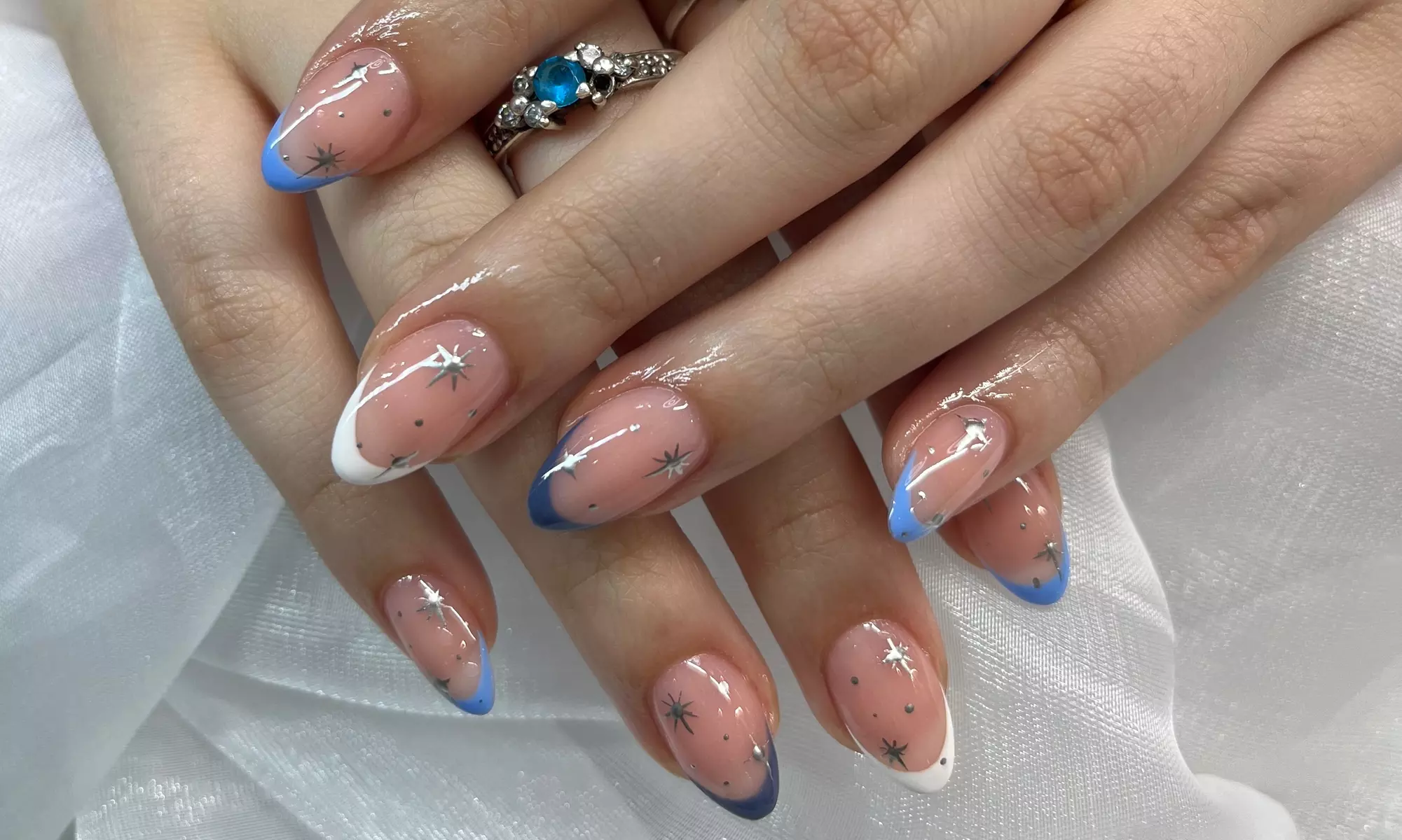 Stylish Gel Manicures for Students