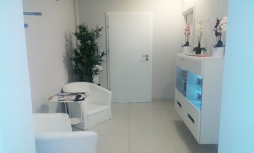 Image 7: Nowoczesne odmładzanie bez skalpela: zabieg HIFU na wybraną okolicę