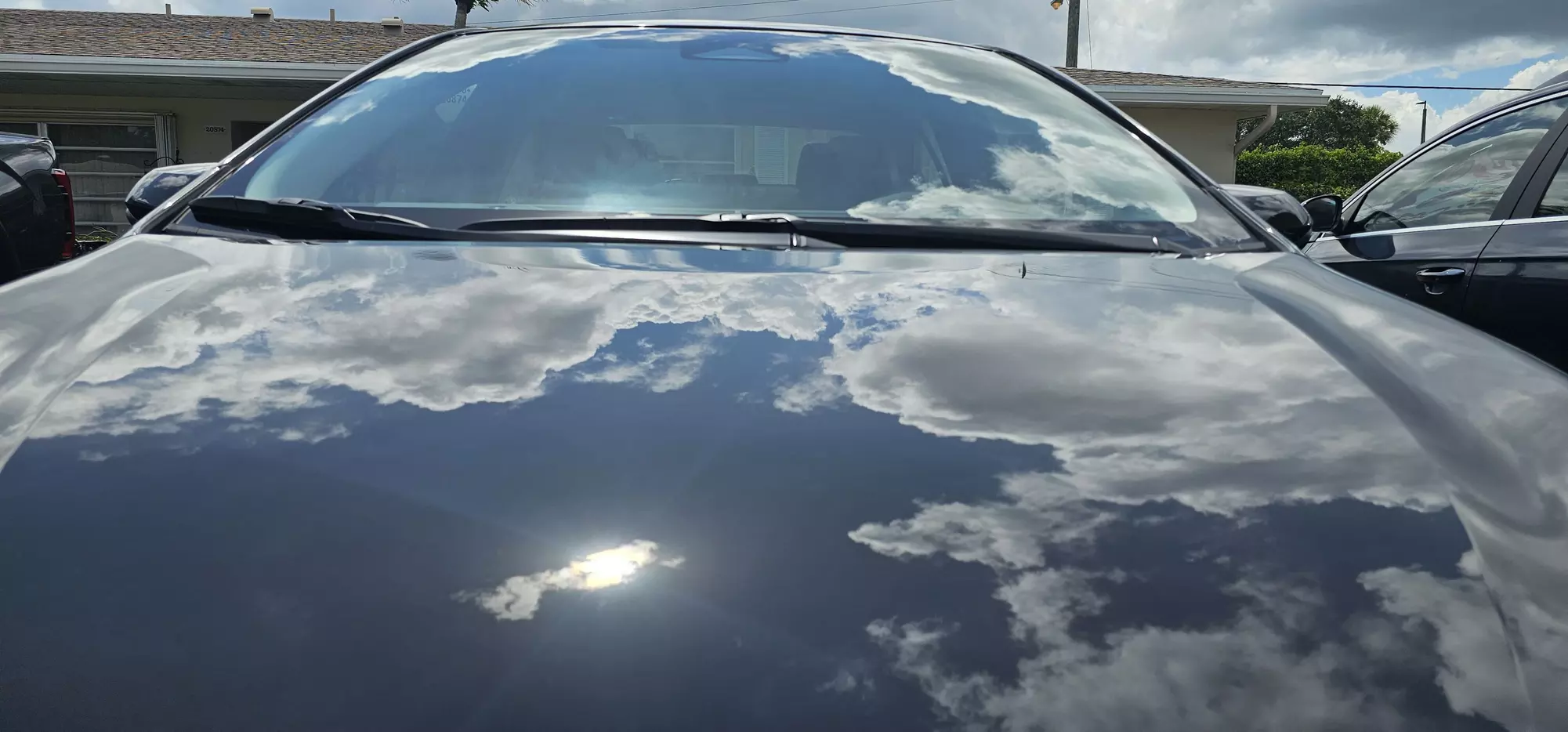Graphene Rinseless Wash and Inside Clean for SUVs, Trucks, and more!