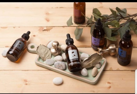 Aroma Facial + LED Therapy 60 min - ReeSam