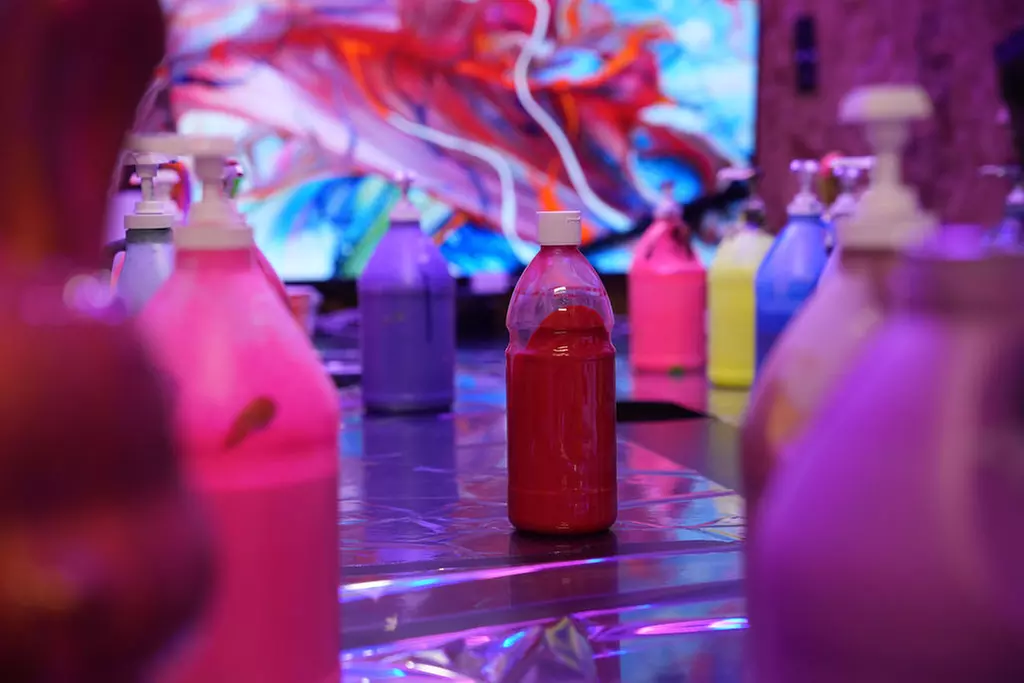 Hands-On Fluid Art Class at The Studio 1016 – Boise, ID