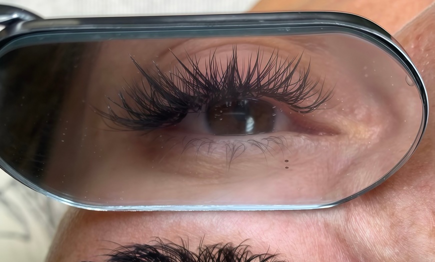 Image 2: Up to 52% Off on Eyelash Extensions at Hikari Studio