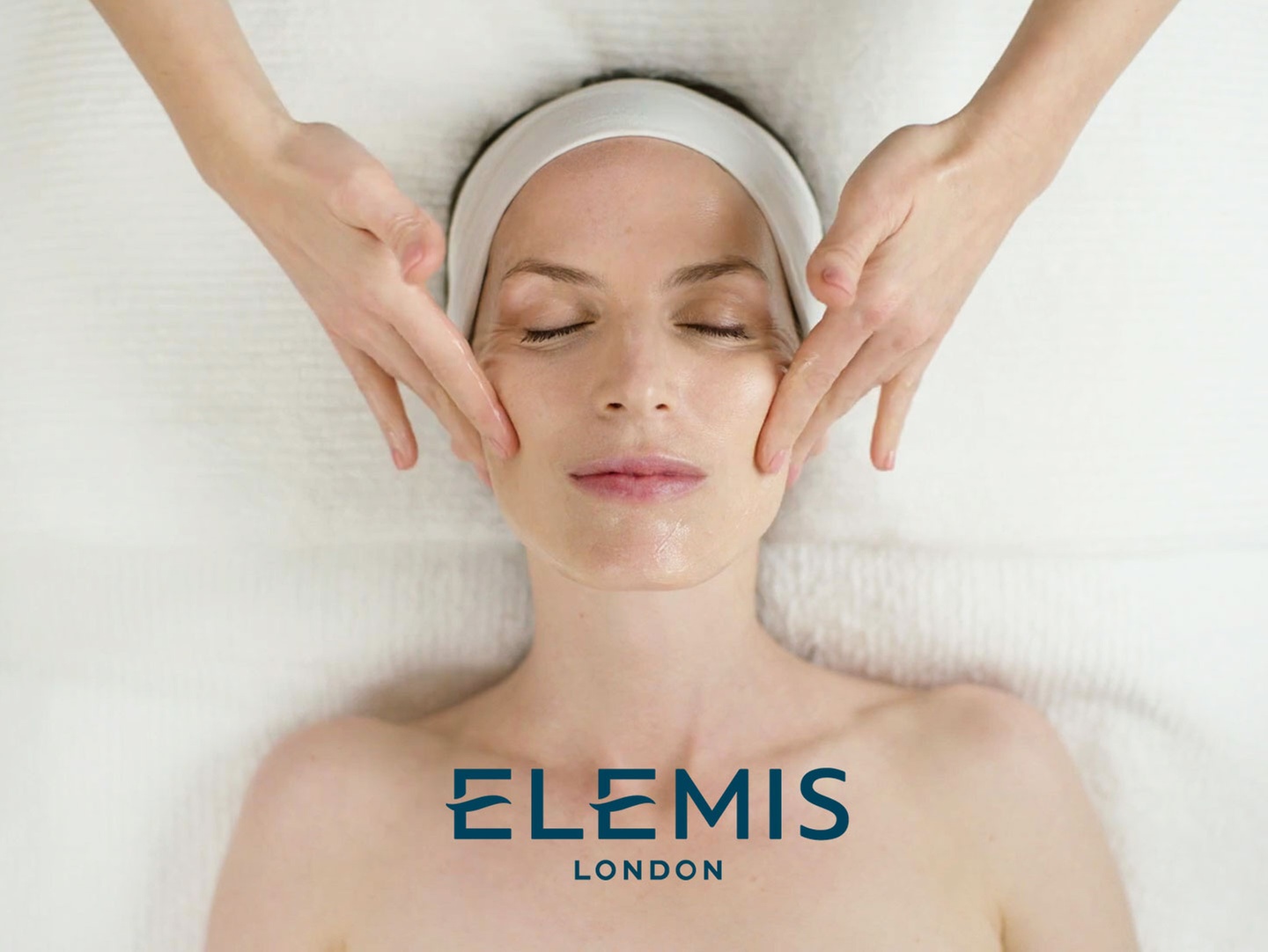 Up to 33% Off on Facial -Luxury Elemis  at New You by Callum