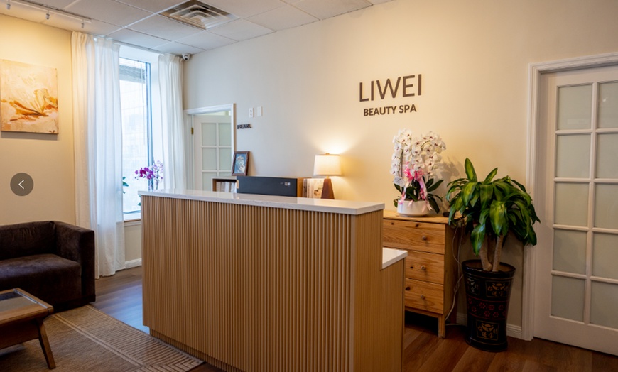 Image 6: Glow Renewal: Deep‑Cleansing, Microdermabrasion & Lymphatic Facial