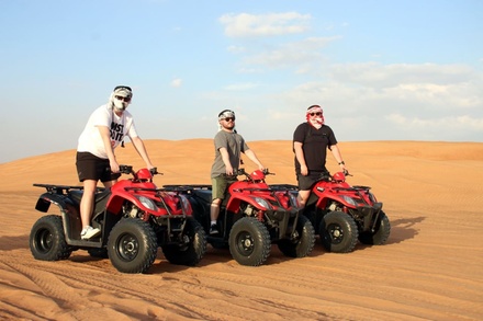 One ATV Quad Bike 250CC for 30 minutes for ONE person (Close Desert)