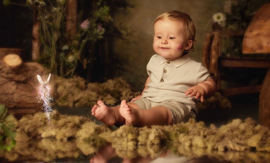 Image 5: Capture Memories: Fairy Tale or Princess Photoshoot