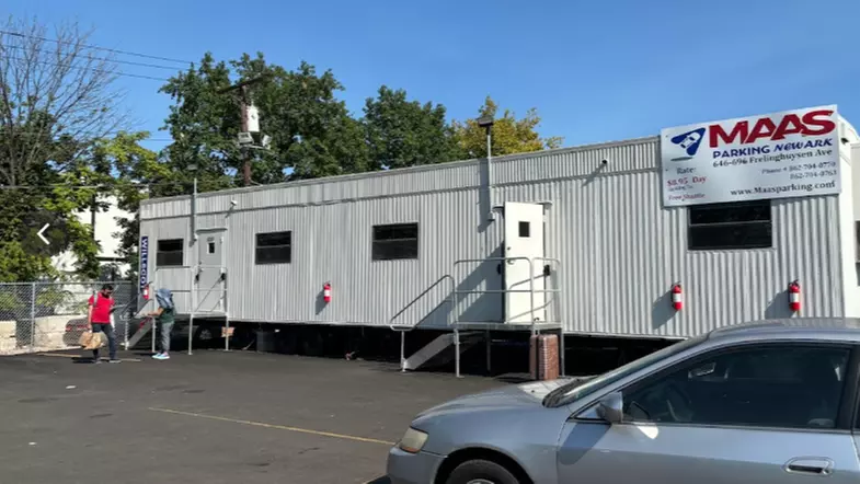 3, 5, 7, 10, or 14 Days of EWR Airport Parking