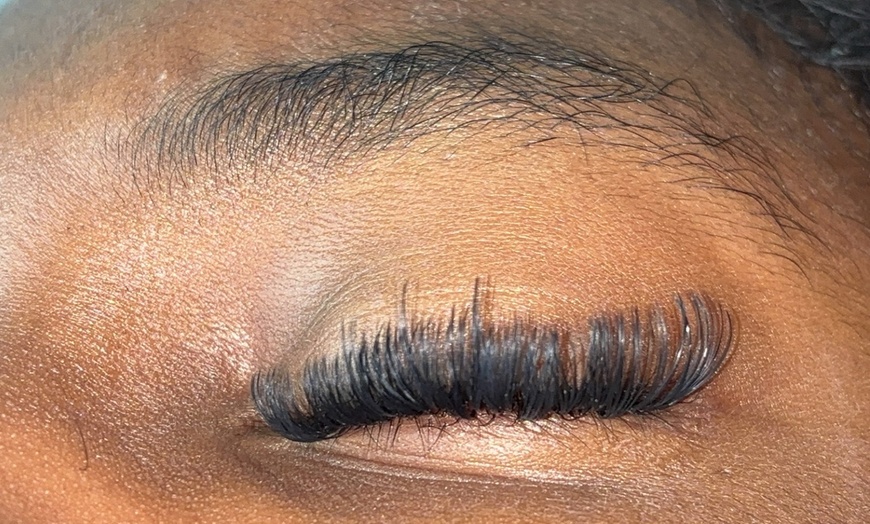 Image 2: Get Smooth with 1, 3, 5, or 10 Brazilian/Bikini Wax Sessions