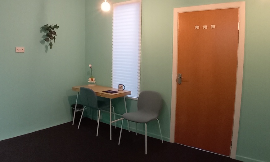 Image 2: Feel Refreshed with 30 or 45-Minute Deep Tissue or Sports Massage