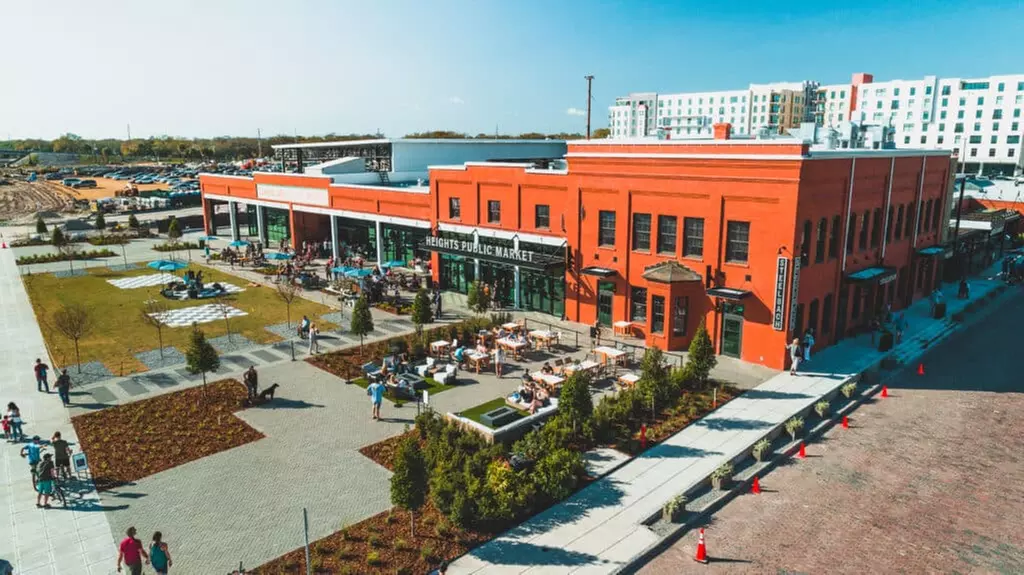 Up to 36% Off on City Tour at HHChicken LLC