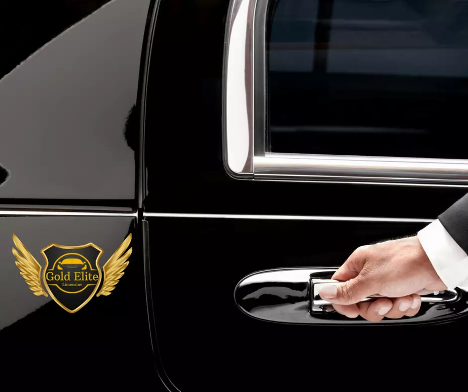 Get Stress-Free Airport Transfers to/from Midway & O'Hare in a Luxurious SUV for Up to 6 Passengers with Gold Elite LLC