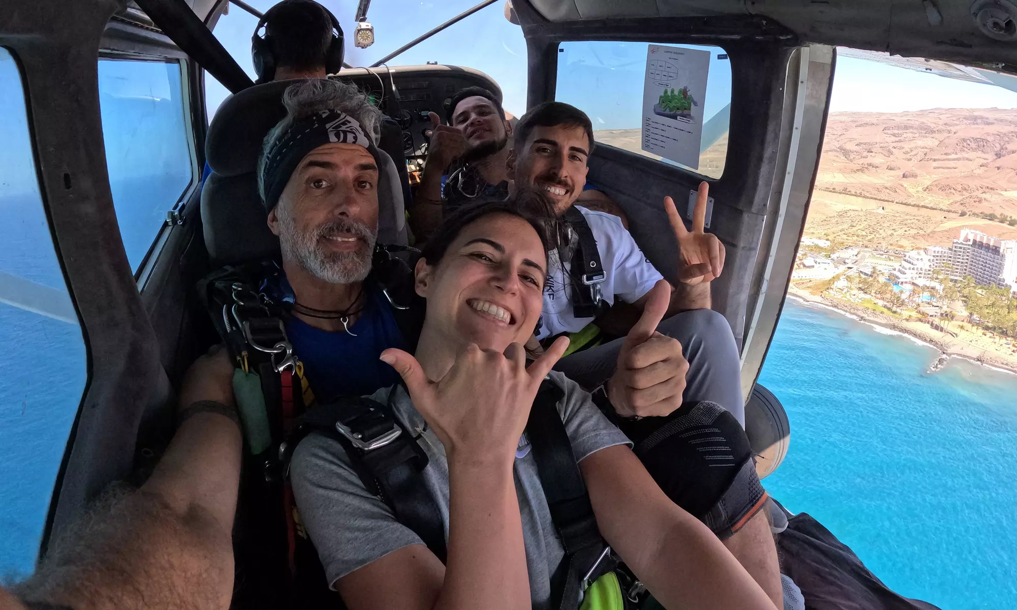 Salto en paracaídas y caída libre desde 3000 m con iJump Gran Canaria