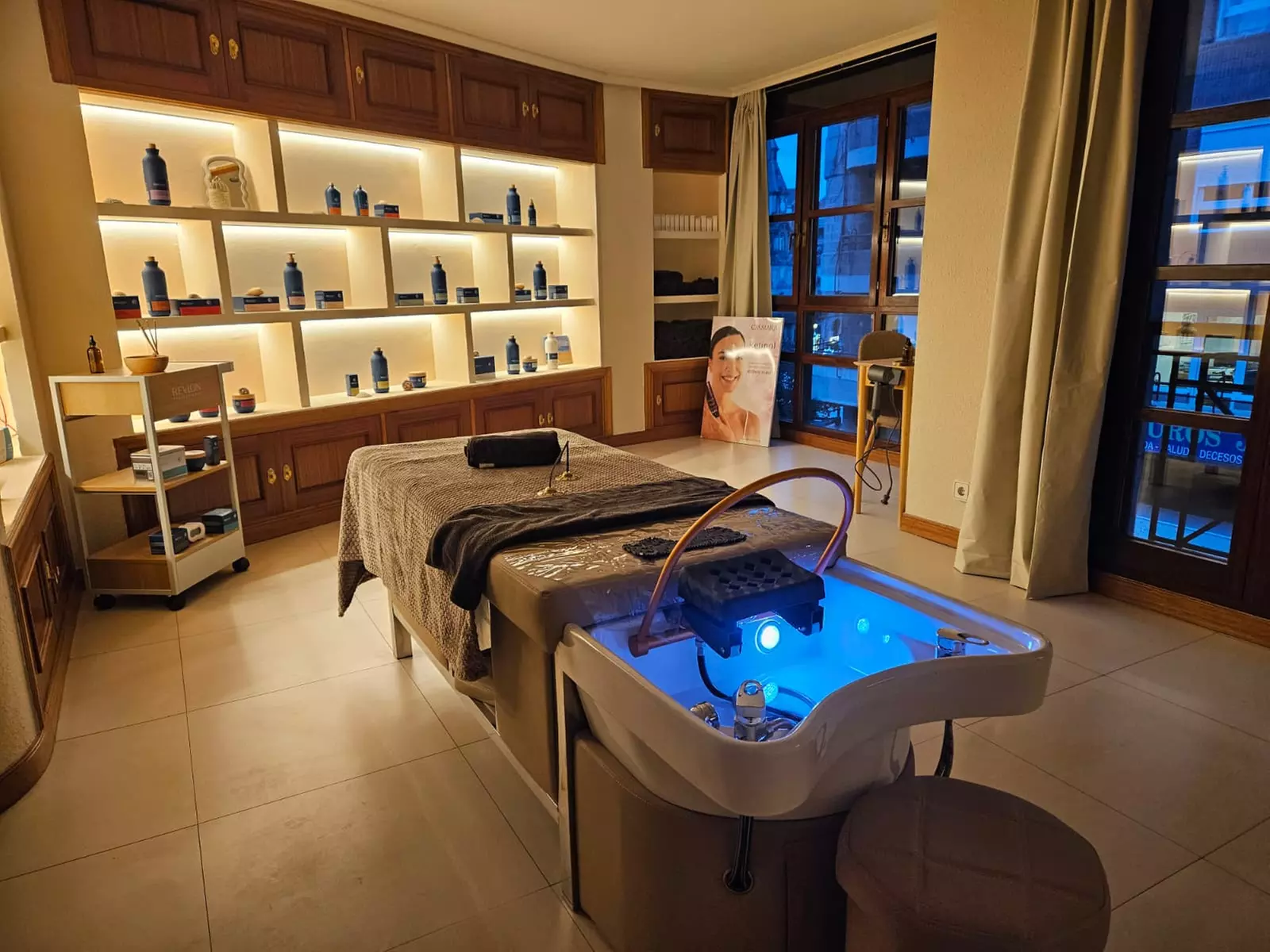 Experiencia Head Spa capilar con tratamiento a elegir