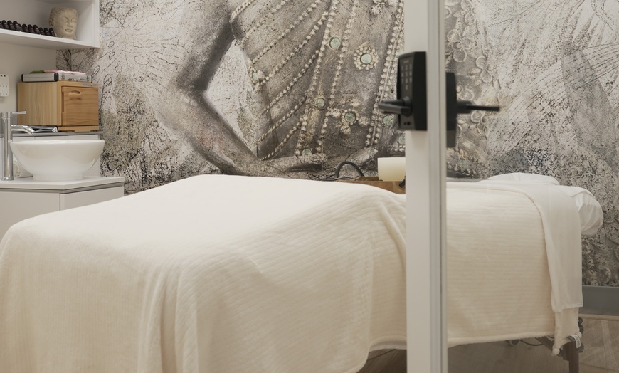 Image 1: Unwind and Recharge: Swedish or Deep Tissue Massage