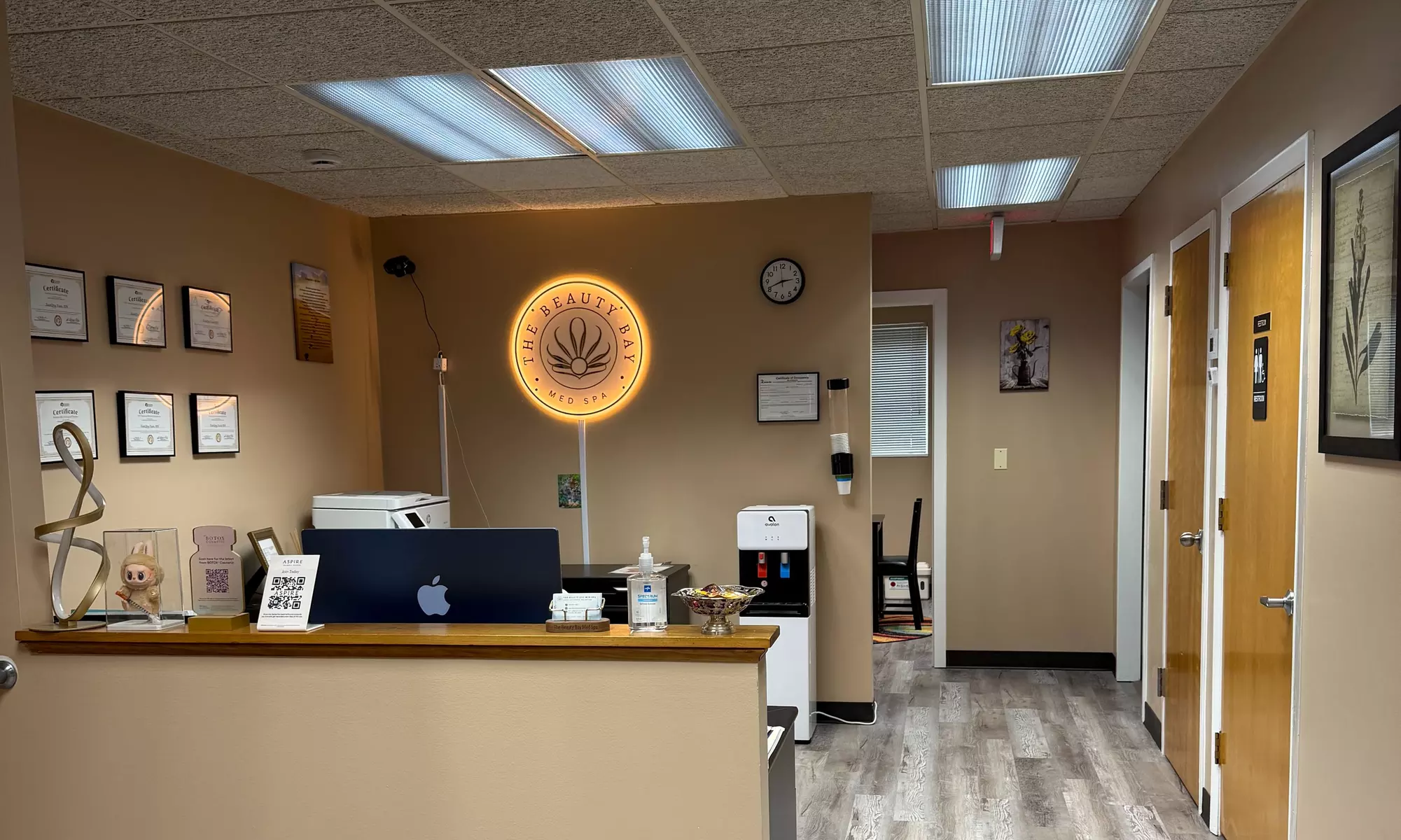 Achieve Radiant, Hydrated Skin with SkinVive or Rejuran Boosters