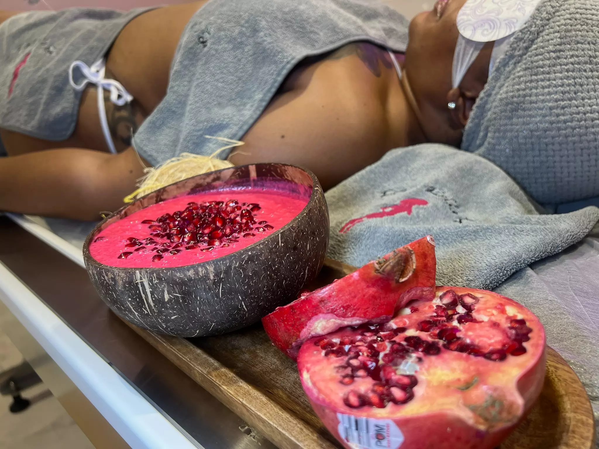 Luxurious Body Scrub With a Vichy Shower w/ or w/o Infrared Sauna