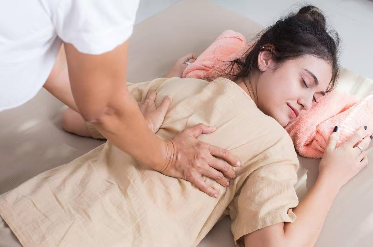 60 or 90-Min Deep Tissue Body Massage, 60-Min Couple Massage & More