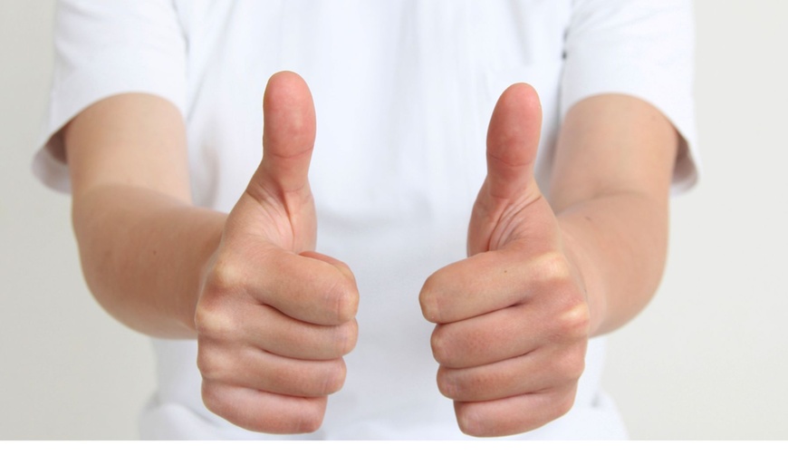 Image 6: 45-Min Shiatsu or Reflexology (Combo of Eastern & Western Reflexology)