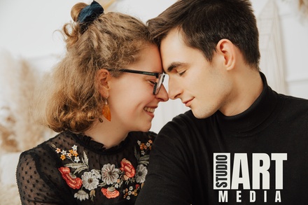 Inkl. 1 Bild als Datei: Paar-Fotoshooting inkl. Online Galerie (nicht gültig im Dezember) - Studioart Media
