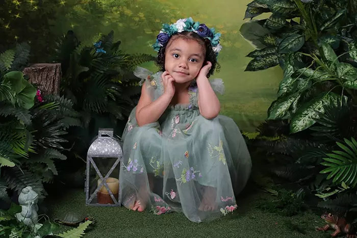 Up to 54% Off on Seasonal Photography at Shelles Creative Photography