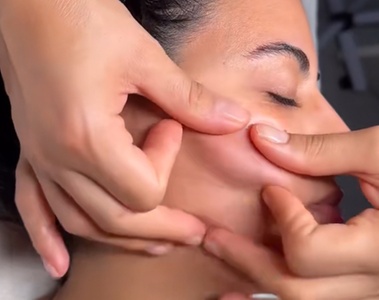 Lymphatic GuaSha Face Massage - Face Matters LLC