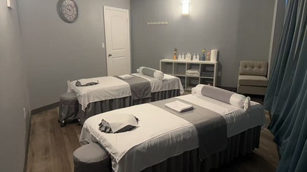 50-Minute Signature Deep Tissue Body Massage with Massage Oil and Hot Salt Pack Treatment - Angel 88 Spa