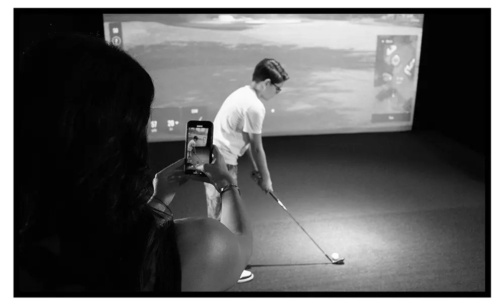 Indoor Golf Simulators, Beer & Appetizers – Scottsdale
