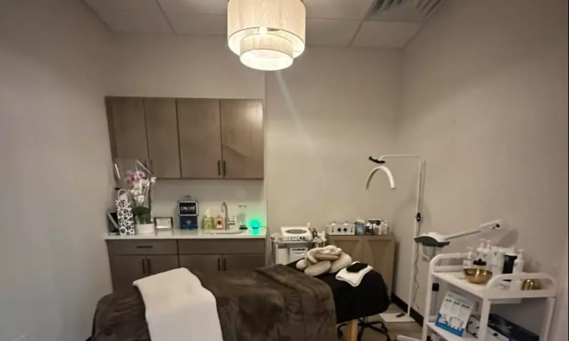 1 or 2 Facials of Your Choice (30-60min) with Optional LED 2Skyn Aura Esthetics Holistic Skincare(Up to 70% Off) - Primary Image