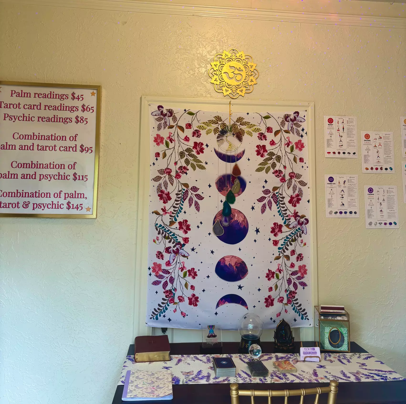 Explore Psychic Energy and Tarot Card Readings