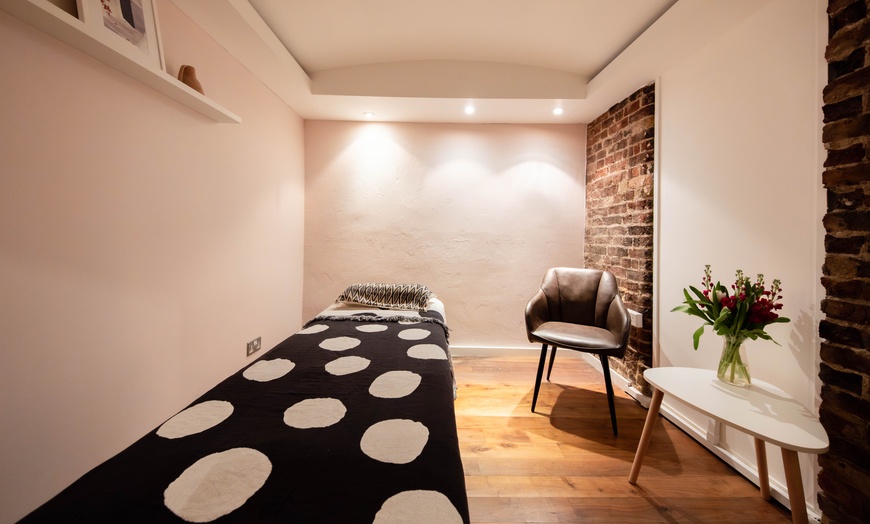 Image 3: Glow & Renewal: Gua Sha Facial — 60 or 75 Minute Session